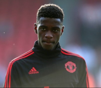 Axel Tuanzebe man utd soikeo79