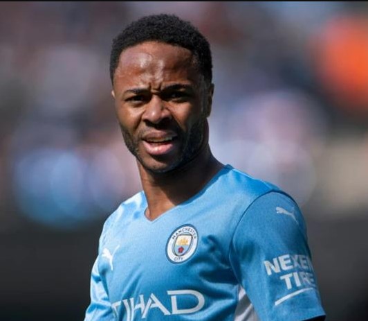 sterling chuyen nhuong man city