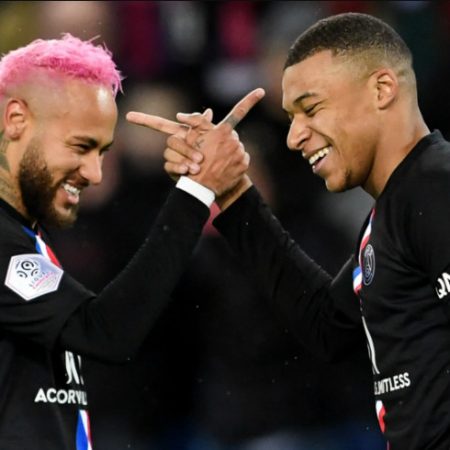 Neymar và Mbappe tính đường rời Paris St Germain